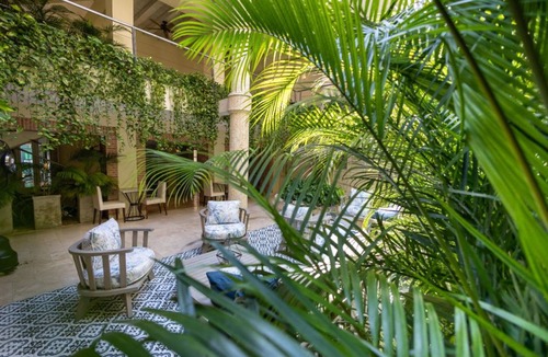 Cartagena Walled City Resort | Private room ∙ 1 bedroom ∙ 3 guests
