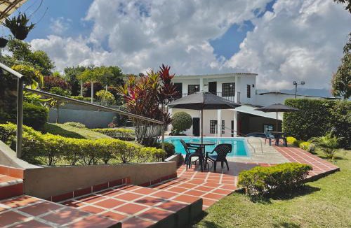 Guaduas Hotel | Quinta Baroe