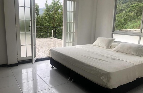 Villeta House | Quinta de descanso la Vida es Bella