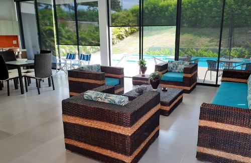 Girardot House | Quinta en Condominio Campestre el Peñón