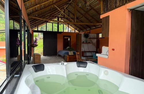 Sasaima House | Refugio El Cural