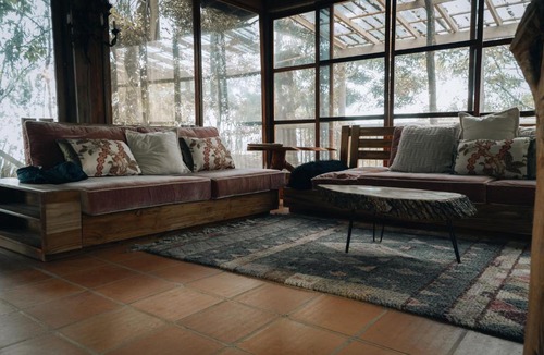 Medellin House | Refugio Santa Elena