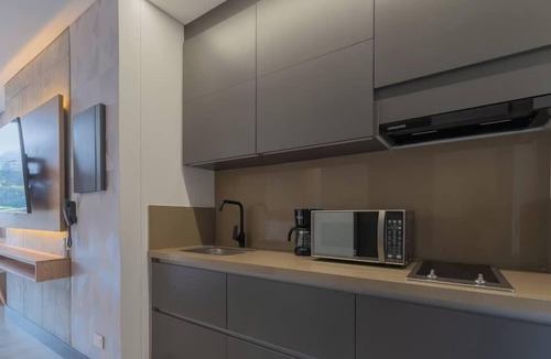 Cali Apartment | RM802 | Studio | Gorgeous Views | Balcony & Pool