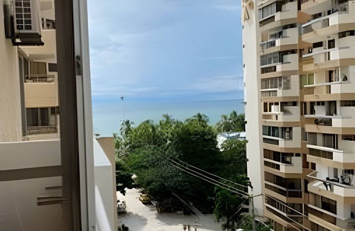 El Rodadero House | Rodadero: Apt w/Balcony, Ocean View & Elevator