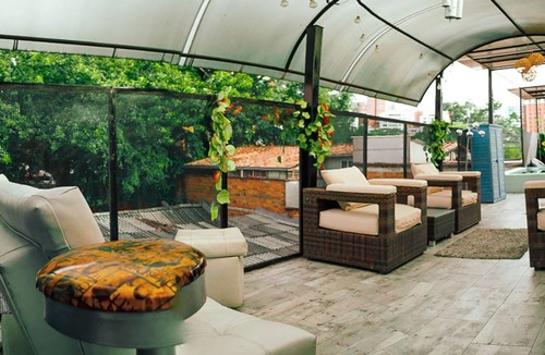 Zona Rosa Apartment | Rooftop Apartment 3 BDRM 2 Jacuzzi + pool @Lleras