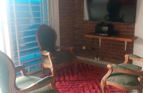 Ginebra House | room in a family home