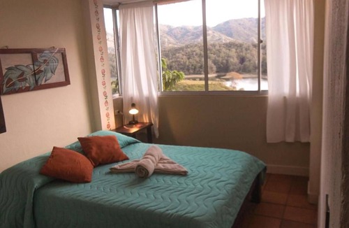 Guatape Cabin | Rosa - suite with lake view