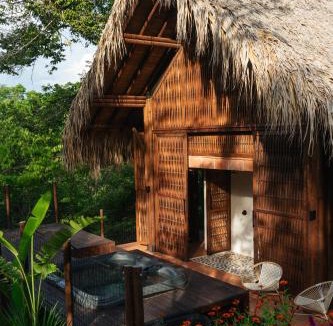 Puerto Triunfo Hotel | Sandagua Hotel-Doradal, Antioquia