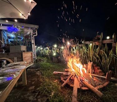 Medellin Bed & Breakfast | SELENE Hostal - Café