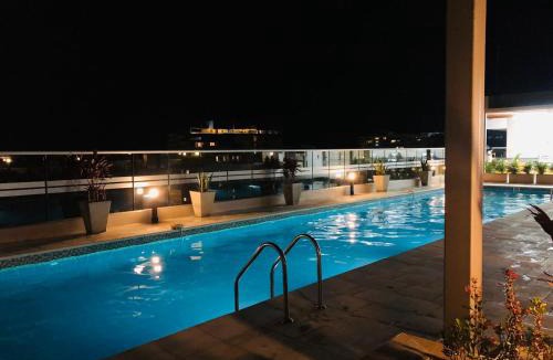 El Rodadero Apartment | Serenity Moderno y tranquilo ApartaSuite con piscina en Santa Marta