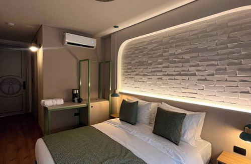 Ginebra Hotel | Solaria Hotel y PLaza Social