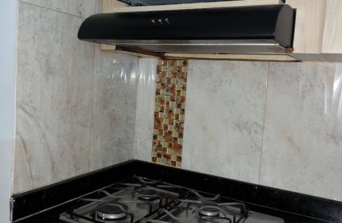 Pereira House | Spacious 4-Bedroom House with AC, Double Parking & Coffee Region Charm