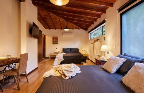 Patio Bonito Apartment | Spacious 5BRw AC Jacuzzi Poblado