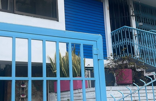 Cali House | Spacious House + Kitchen + Wi-Fi + Laundry + Terrace@Cali