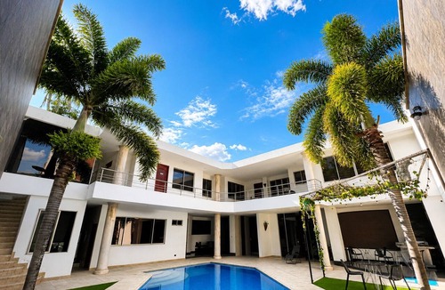 Cali House | SPECTACULAR HOUSE WITH PRIVATE POOL