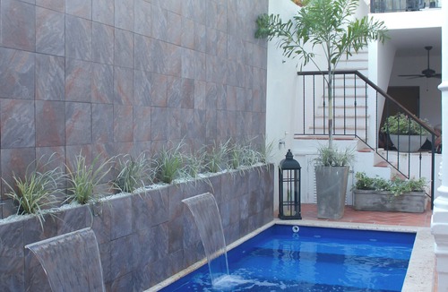 Centro House | Stunning 10 BDR House in the Heart of the old Town