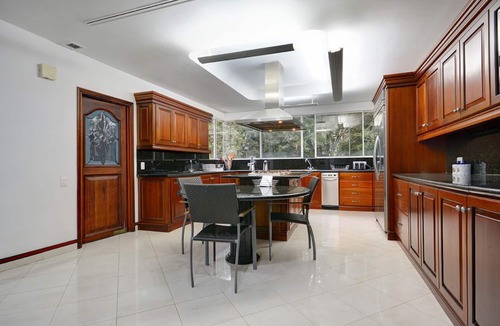 El Poblado House | STUNNING PENTHOUSE WITH INDOOR HEATED POOL