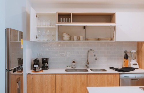 Laureles - Estadio Apartment | Stylish 710ft Loft. 24/7 Front Desk- Alori 302