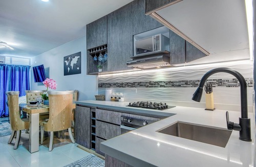 Cali Apartment | Stylish Cali Apartment with City Views