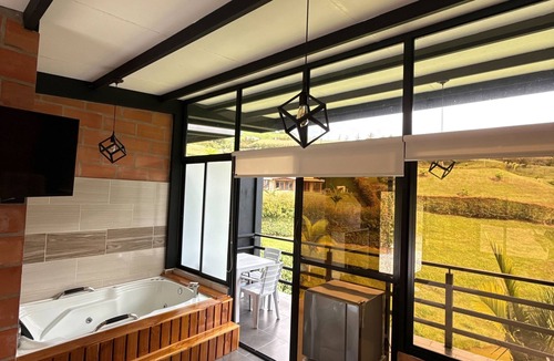Marinilla Hotel | Suites del Lago
