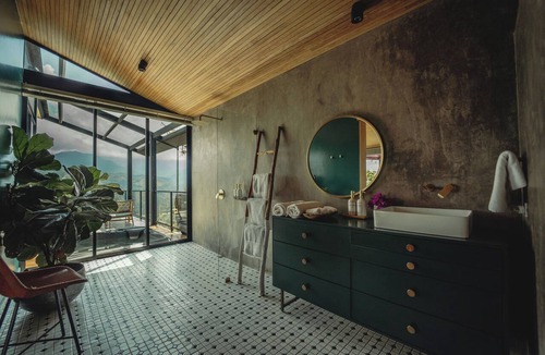 Salento House | The House in the Clouds - Luxury Home in Salento - 360° View of the Cocora Valley