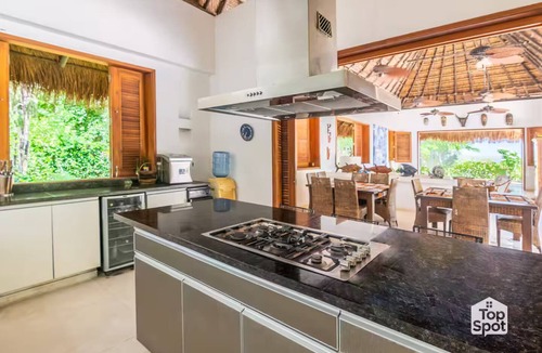 Bocachica House | TopSpot® junto al mar para 17 en el exclusivo e idílico Barú