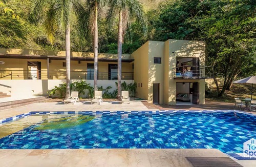 Apulo House | TopSpot®´s Most Coveted Property/300 + Reviews!