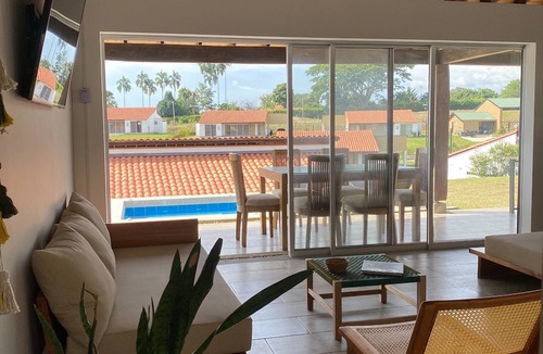Armenia House | Tres Colinas Estancia 27