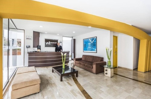 La Carolina House | Two bedroom/Two bath Property 5
