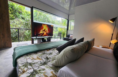 San Francisco Apartment | VÖRA Cabaña privada en la Selva