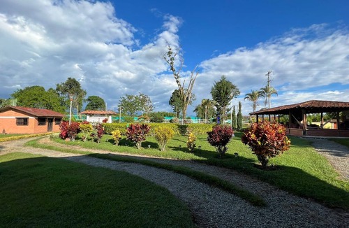 Montenegro House | Vacation property with a pool and green spaces. Near "Coffee Park"