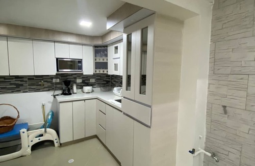 Medellin House | Very central, remodeled, family house