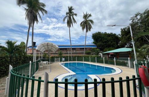 Carmen de Apicala House | Villa Conchita - Piscina Privada y BBQ