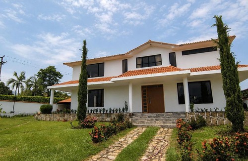 Chinauta Villa | Villa Conejo Miraflores