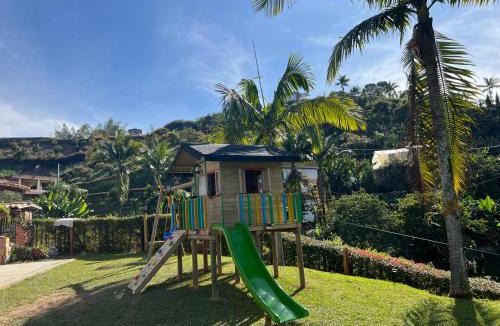 El Penol House | Villa El Colibri