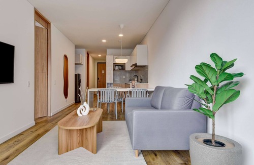 Bogota Apartment | w* | Amazing 2BR w/Balcony in Zona G