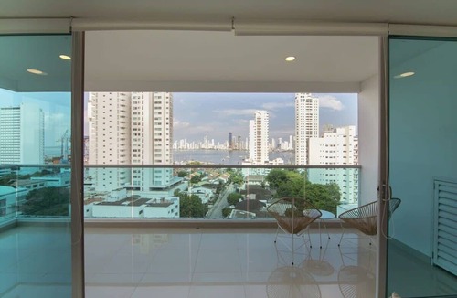 Manga Apartment | w* | Breathtaking 2BR w/AC in Cartagena