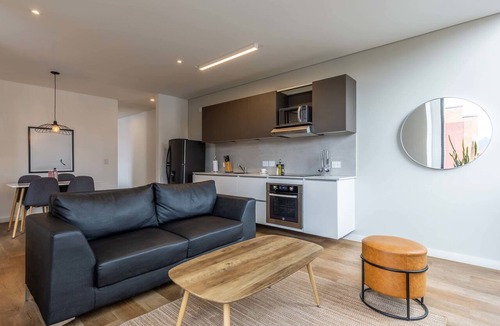 Antiguo Country Apartment | w* | Bright 2BR in Parque Virrey