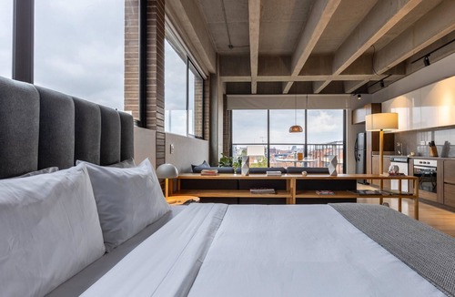 Chico Reservado Apartment | w Classy Loft in Parque 93