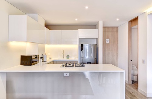 San Patricio Apartment | w* | Dazzling Loft w/Balcony in Santa Bárbara