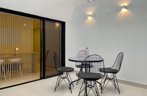 Las Lomas I Apartment | w* | Deluxe Loft in El Poblado w/Private Jacuzzi