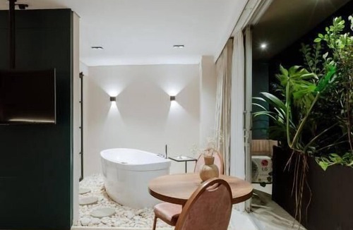 El Tesoro House | w* | Deluxe Loft with Mountain Views and Bathtub