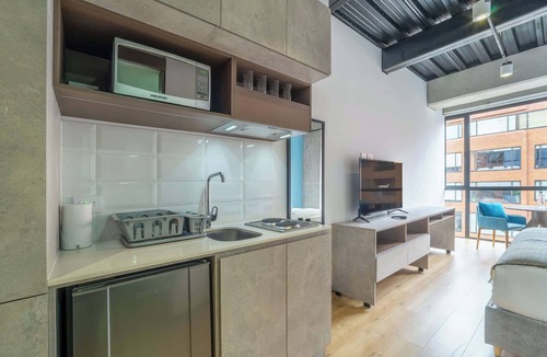 Antiguo Country Apartment | w * | Modern Loft in Parque Virrey