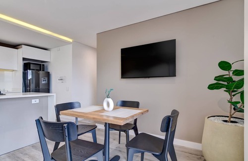 San Patricio Apartment | w* | Radiant 2BR in Santa Barbara w/Balcony