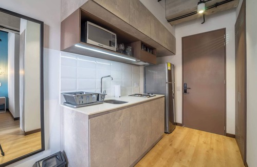 Antiguo Country Apartment | w * | Splendid Loft in Parque Virrey