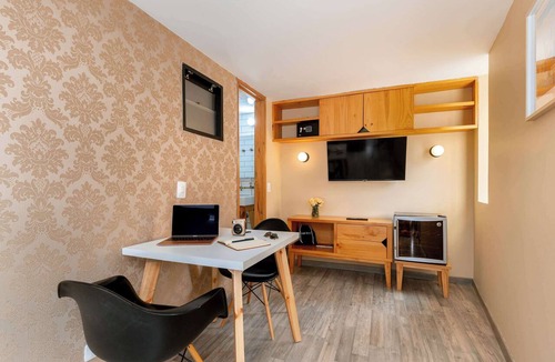 La Candelaria Apartment | w* | Welcoming Loft in La Candelaria