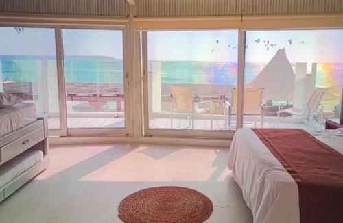 El Laguito Hotel | Wala beach club