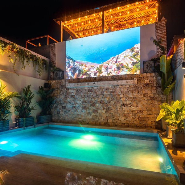 Casa Del Hidalgo - 7 BR Walled City Colonial Villa in Cartagena de Indias