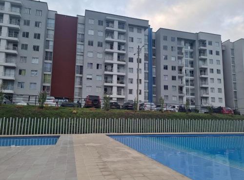 1 habitación en apto in Dosquebradas