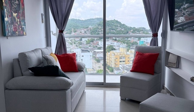 3-bedroom apartment in lovely Cartagena de Indias with AC, pool , good location in Cartagena de Indias